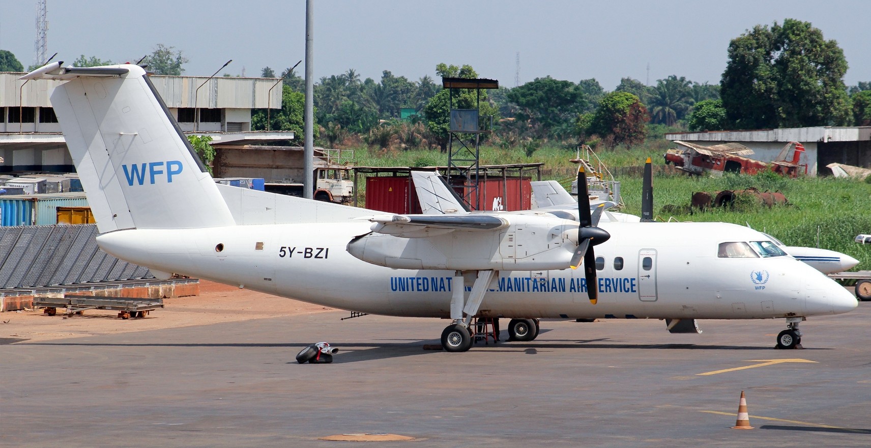DeHavilland DHC-8-102